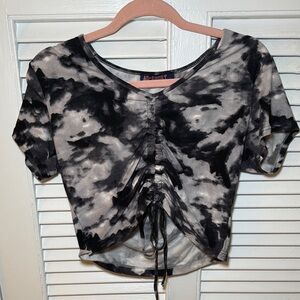 Black and White Tie-Dye Ruched Top